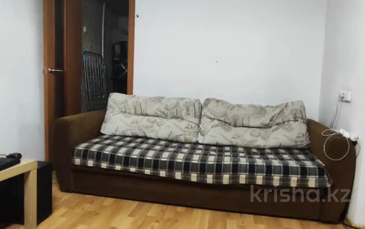1-комнатная квартира · 32 м² · 2/2 этаж, мкр Михайловка , Мкр Михайловка, АМАНЖОЛОВА 15 — Аманжолова, рядом Медколледж за 11.9 млн ₸ в Караганде, Казыбек би р-н — фото 2