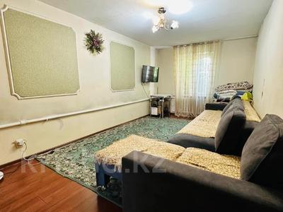 Жеке үй · 3 бөлме · 90 м² · 10 жүзд., Заозерная 22/2, бағасы: 16.5 млн ₸ в Семее
