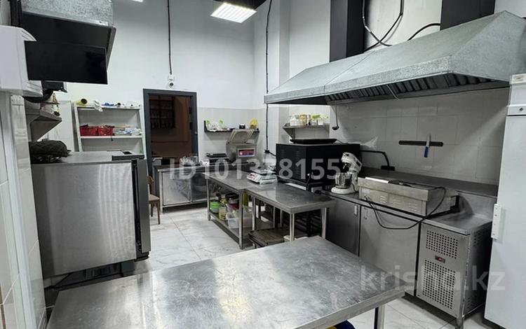 Свободное назначение, общепит · 55 м² за 900 000 ₸ в Астане, Нура р-н — фото 4
