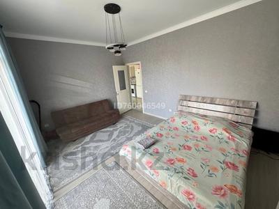 2-комнатная квартира · 72 м² · 9/12 этаж, 32 — Обл Акимат за 13 000 ₸ в Туркестане