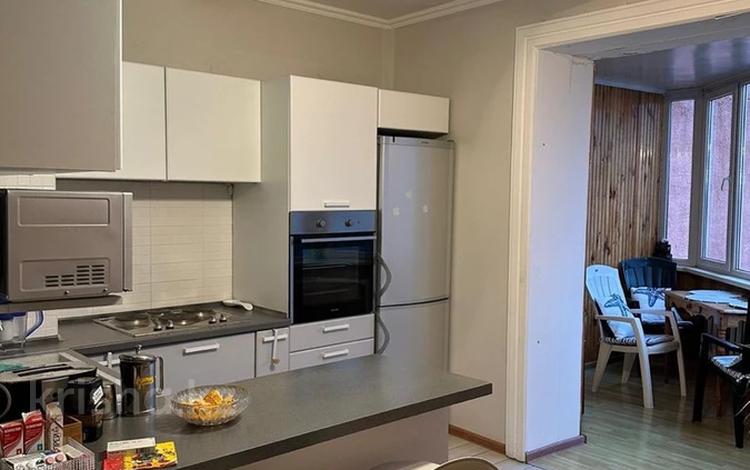 3-комнатная квартира · 120 м² · 9/9 этаж, мкр Самал-2 17 за 700 000 ₸ в Алматы, Медеуский р-н — фото 2