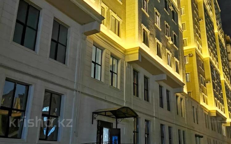 3-бөлмелі пәтер · 108 м² · 2/12 қабат, 17-ш/а. 113, бағасы: 28.9 млн ₸ в Актау, 17-й мкр — фото 2
