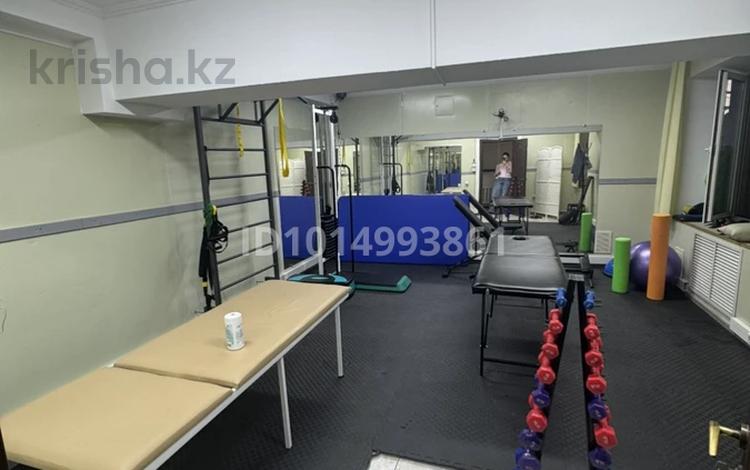Фитнес и спорт, медцентры и аптеки · 30 м² за 350 000 ₸ в Алматы, Алмалинский р-н — фото 2