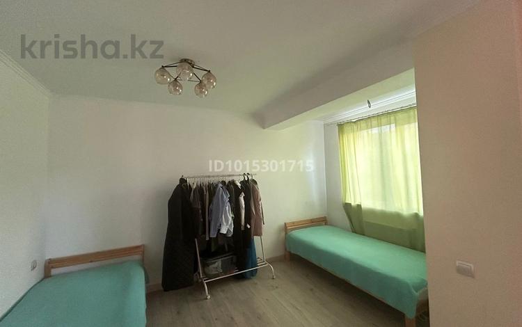 1-бөлмелі пәтер · 44.5 м² · 8/10 қабат, Мкр Аксай, Б. Момышулы 25, бағасы: 250 000 ₸ в Алматы, Ауэзовский р-н — фото 2