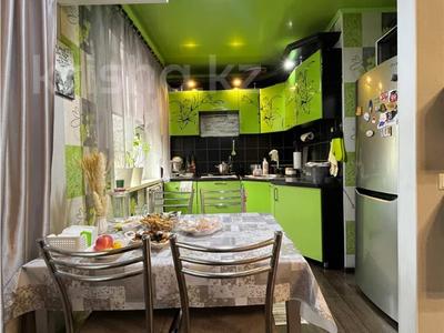 2-комнатная квартира · 45 м² · 3/5 этаж, ул. Абая за 9.5 млн ₸ в Темиртау