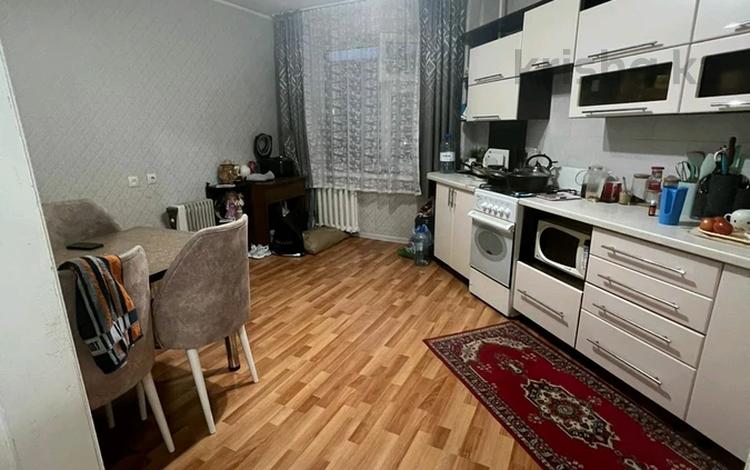 2-бөлмелі пәтер, 90 м², 3/5 қабат, Валиханова, бағасы: 35.5 млн 〒 в Петропавловске — фото 2