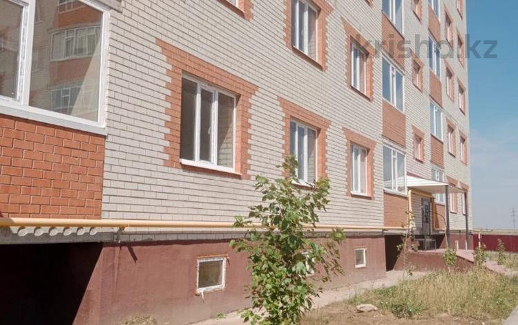 2-бөлмелі пәтер, 80 м², 5/5 қабат, мкр. Алтын орда 29Ак1 — Автоцон, бағасы: 13.5 млн 〒 в Актобе, мкр. Алтын орда — фото 9