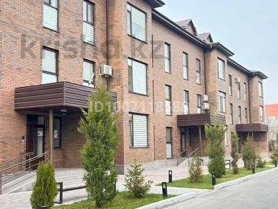 5-комнатная квартира · 172.6 м² · 3/3 этаж, Бейбитшилик 4 за 53.9 млн 〒 в Таразе