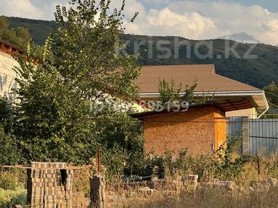 Отдельный дом · 2 комнаты · 70 м² · 21 сот., мкр Таужолы, Таужолы ш/а. Жанша Досмұхамедов 123а за 69 млн 〒 в Алматы, Наурызбайский р-н