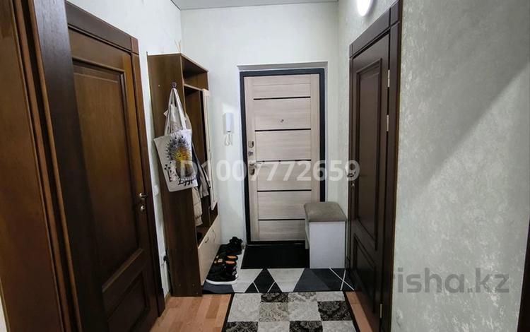 1-бөлмелі пәтер · 40 м² · 6/6 қабат, мкр Кокжиек 29, бағасы: 21.5 млн ₸ в Алматы, Жетысуский р-н — фото 2