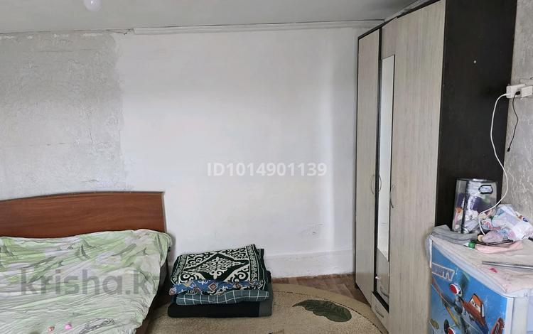 Отдельный дом · 2 комнаты · 60 м² · 8 сот., Восточный 4004а за 8.5 млн ₸ в Семее — фото 2