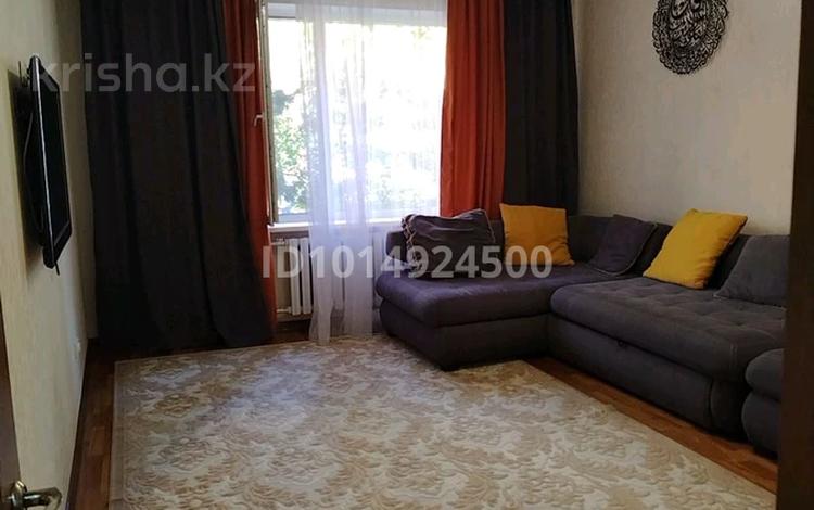 3-комнатная квартира · 88 м² · 1/12 этаж, Сауран 3/1 за 300 000 ₸ в Астане, Есильский р-н — фото 2