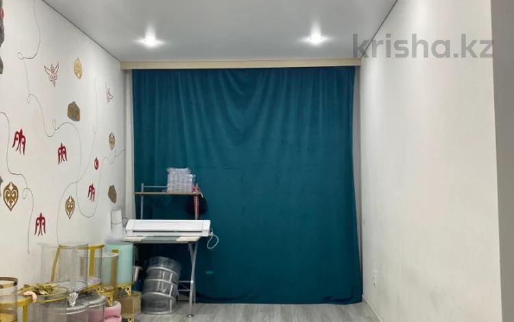 3-комнатная квартира · 77.6 м² · 7/7 этаж, бокенбай батыра за 23.5 млн 〒 в Актобе — фото 2