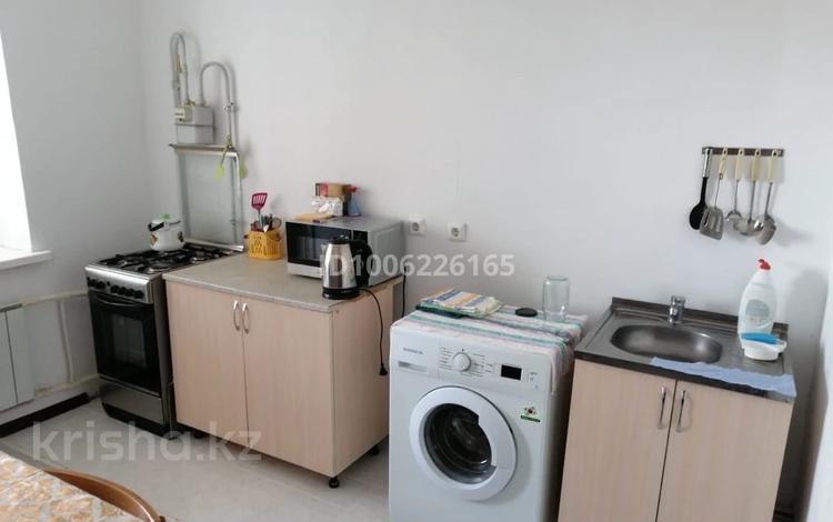2 комнаты · 60 м² · 9 этаж, мкр 12 22 — Бокенбай батыра 22 за 40 000 ₸ в Актобе — фото 4