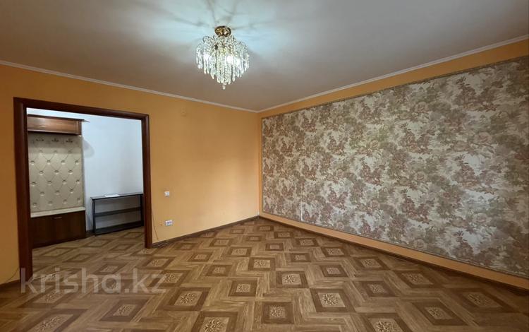 3-бөлмелі пәтер · 65.8 м² · 3/10 қабат, Майры 15 — 42 школа, 25 школа, бағасы: 29 млн ₸ в Павлодаре — фото 2