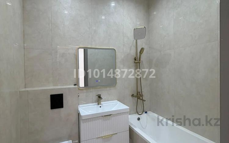 2-комнатная квартира · 60 м² · 11/12 этаж, мкр Нуркент, Турара Рыскулова 2Б/1 за 49 млн ₸ в Алматы, Алатауский р-н — фото 2