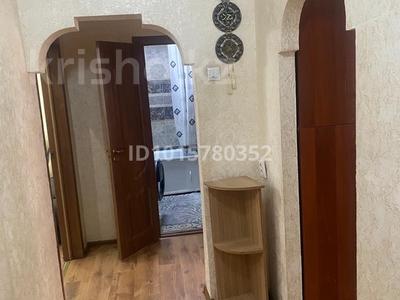 4-комнатная квартира · 90 м² · 1/5 этаж, Муратбаева — Госпиталь за 180 000 ₸ в Талдыкоргане, мкр военный городок Жулдыз