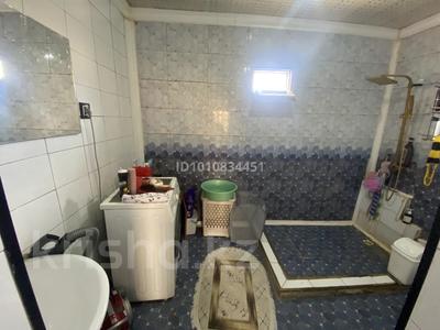 Жеке үй · 4 бөлме · 100 м² · 5 жүзд., мкр Кызылжар 2/1 — Гагарина, бағасы: 24.5 млн ₸ в Шымкенте, Абайский р-н