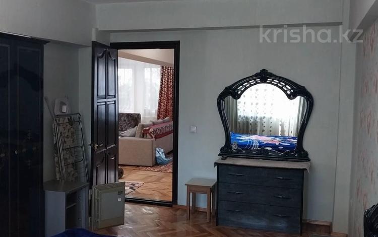 2-комнатная квартира · 70 м² · 2/8 этаж · помесячно, Кабанбай батыра 136 — Кабанбай батыра Сейфуллина за 350 000 〒 в Алматы, Алмалинский р-н — фото 2