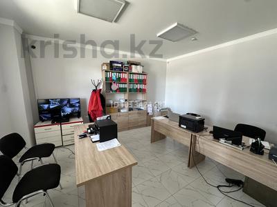 Офисы, кабинеты и рабочие места · 20 м² за 60 000 ₸ в 