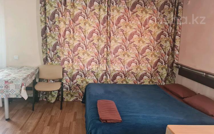 1-комнатная квартира · 32 м² · 2/5 этаж, мкр Новый Город, Алиханова 8 за 9 000 ₸ в Караганде, Казыбек би р-н — фото 2