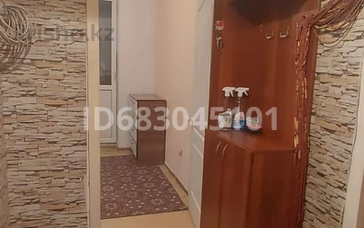 1-комнатная квартира, 40 м², 1/6 этаж, мкр Кокжиек 51