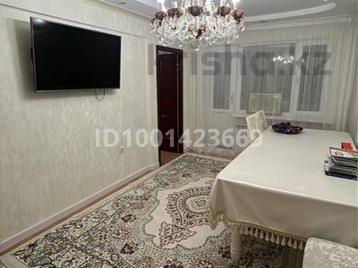 Пәтерлер в Атырауской обл.: 3-бөлмелі пәтер · 49 м² · 4/5 қабат, мкр Центральный, Абая 19, бағасы: 18.5 млн 〒 3-бөлмелі пәтер · 49 м² · 4/5 қабат, мкр Центральный, Абая 19, бағасы: 18.5 млн 〒 в Атырау