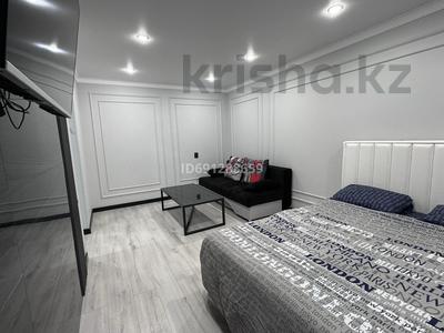 1-комнатная квартира, 48 м², 2/9 этаж посуточно, Камзина 64 за 16 000 〒 в Павлодаре