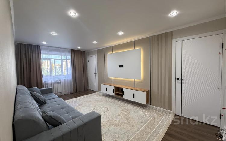 2-бөлмелі пәтер · 54 м² · 7/9 қабат, мкр Юго-Восток, Университетская, бағасы: 24.9 млн ₸ в Караганде, Казыбек би р-н — фото 2