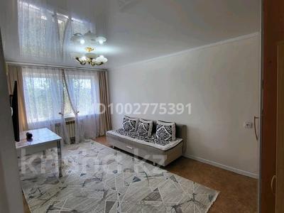 3-комнатная квартира · 63.7 м² · 5/5 этаж, мкр 5, Абилкайыр-хана 67Б — Находится заде кафе Таксим,район центрального стадиона за 180 000 〒 в Актобе