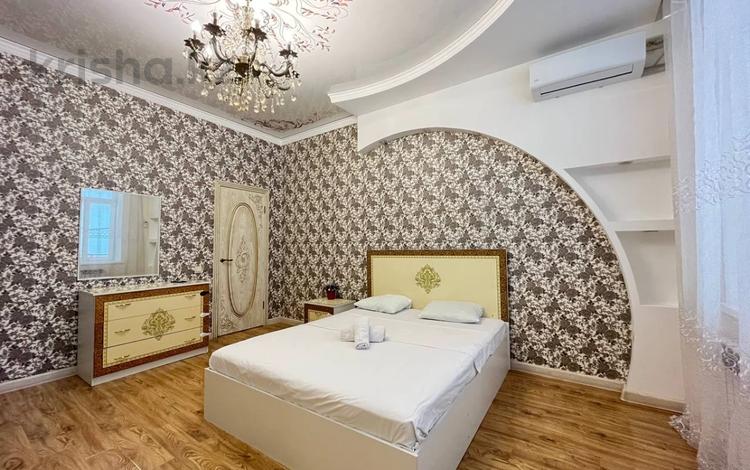 3-бөлмелі пәтер · 110 м² · 2/5 қабат, мкр Нурсая, Акжарма 10, бағасы: 25 000 〒 в Атырау — фото 2