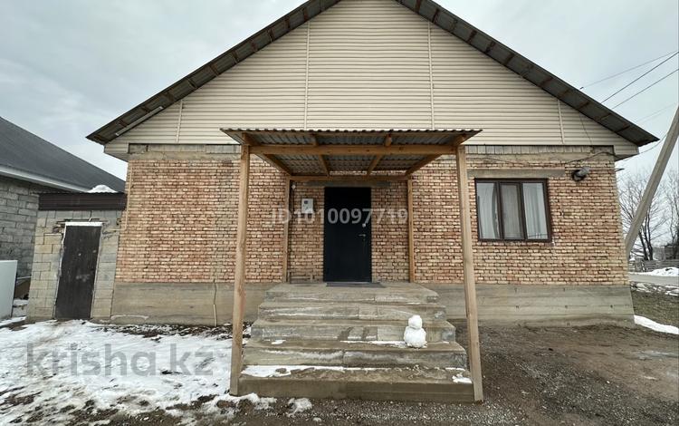 Отдельный дом · 5 комнат · 110 м² · 5.9 сот., Аксай 4195 — Заезд с магазина Асет за 35 млн 〒 в М. Туймебаеве — фото 2