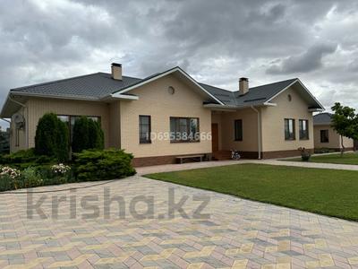 Отдельный дом · 11 комнат · 537 м² · 32 сот., Жубанова 12 за 115 млн 〒 в 