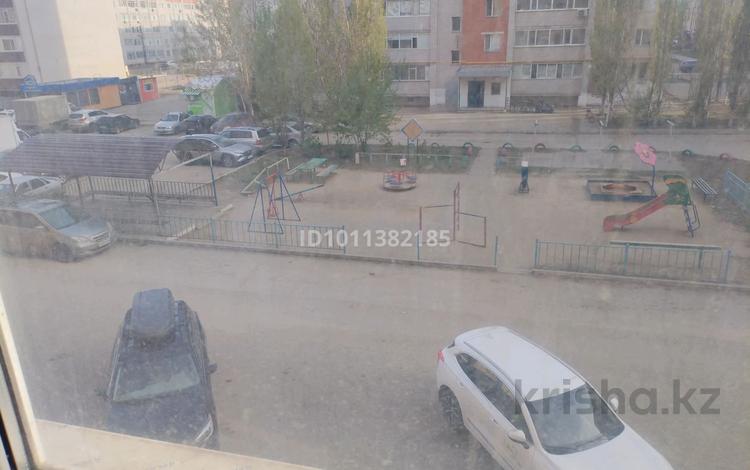 1-бөлмелі пәтер · 50 м² · 2 қабат, мкр Болашак бокенбай батыр 129 к 1, бағасы: 150 000 〒 в Актобе — фото 2