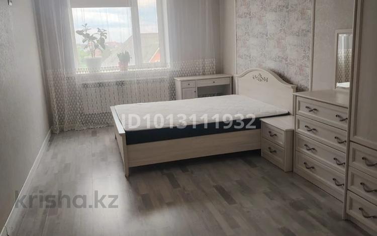 2-бөлмелі пәтер · 45 м² · 4/5 қабат, Азаттық 3А — ТД Айгерим, Финансовая Академия, бағасы: 17.5 млн ₸ в Косшы — фото 2