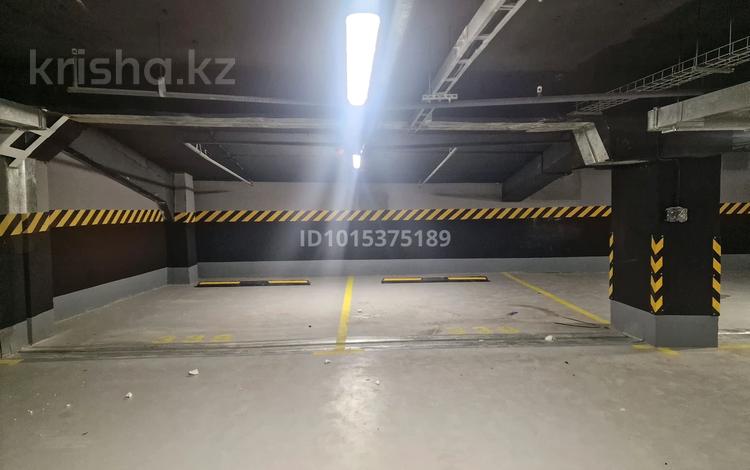 Паркинг · 20 м² · мкр Казахфильм, Аль-фараби 15/1 за 50 000 ₸ в Алматы, Бостандыкский р-н — фото 2