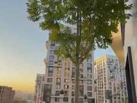 3-бөлмелі пәтер · 119 м² · 7 қабат, Аль-Фараби 41/4 — Сейфуллина, бағасы: 1.9 млн ₸ в Алматы, Бостандыкский р-н