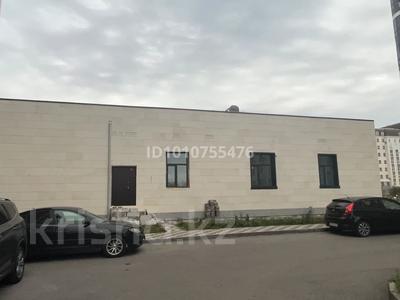 Свободное назначение, офисы, медцентры и аптеки, образование, конференц-залы, кабинеты и рабочие места, студии · 200 м² за 3 млн 〒 в Астане, Есильский р-н