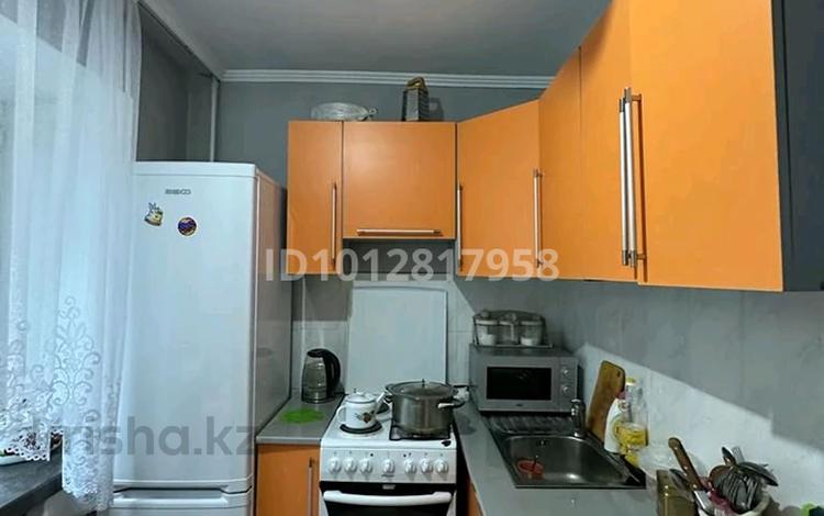 2-бөлмелі пәтер · 40 м² · 3/5 қабат, 35 квартал 23, бағасы: 150 000 ₸ в Семее — фото 2
