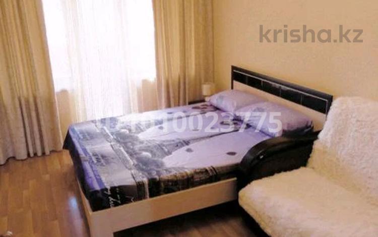 1-комнатная квартира · 33 м², мкр Новый Город, Бухар Жырау 38 за 8 000 ₸ в Караганде, Казыбек би р-н — фото 2