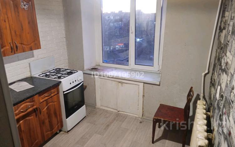 1-бөлмелі пәтер · 40 м² · 5/5 қабат, Комсомольский 33 — Кольца, бағасы: 70 000 〒 в Рудном — фото 2