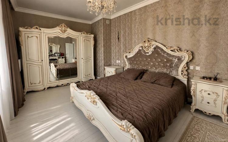 4-комнатная квартира · 125 м² · 1/6 этаж, пер. 5 9 за 129 млн ₸ в Алматы, Медеуский р-н — фото 4