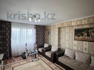 2-комнатная квартира · 65.2 м² · 8/9 этаж, Есенберлина 4 за 23.5 млн 〒 в Усть-Каменогорске