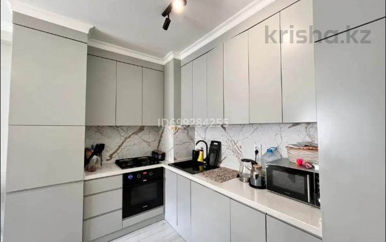 3-бөлмелі пәтер · 80 м² · 1/4 қабат, Мкр. Гульдер 1160, бағасы: 36.6 млн ₸ в  — фото 2