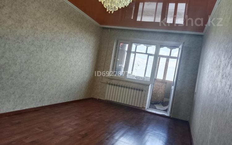 2-комнатная квартира, 42 м², 4/5 этаж, Ердена 153 за 10 млн 〒 в Сатпаев — фото 2