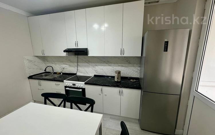 2-бөлмелі пәтер · 58.7 м² · 5/12 қабат, мкр Дарабоз 79, бағасы: 240 000 ₸ в Алматы, Алатауский р-н — фото 2