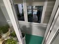 3-комнатная квартира · 50.2 м² · 2/5 этаж, Михаэлиса — Школа лицей 11 за 20.5 млн ₸ в Усть-Каменогорске, Ульбинский — фото 14