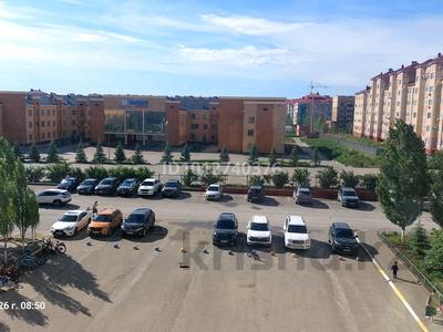 3-комнатная квартира · 112 м² · 3/5 этаж, мкр. Алтын орда 48в — школа Сымбат за 45 млн ₸ в Актобе