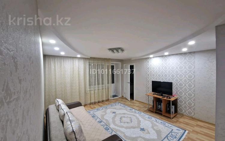 3-бөлмелі пәтер · 77 м² · 7/10 қабат, Шакарима, бағасы: 280 000 ₸ в Семее — фото 2