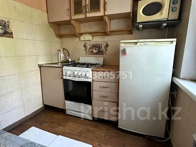 3-комнатная квартира · 58 м² · 2/5 этаж, Шарипова — Шарипова-Макатаева за 280 000 ₸ в Алматы, Алмалинский р-н